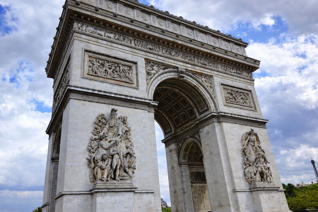 Paris destination image